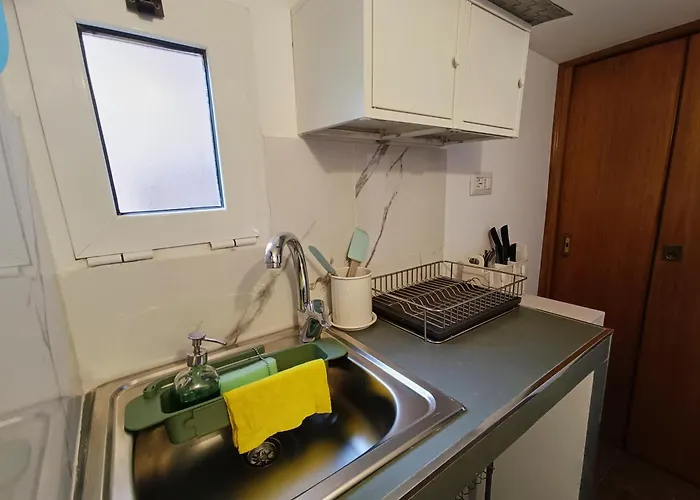 Mini Con Balcone A Piazza Del Popolo *