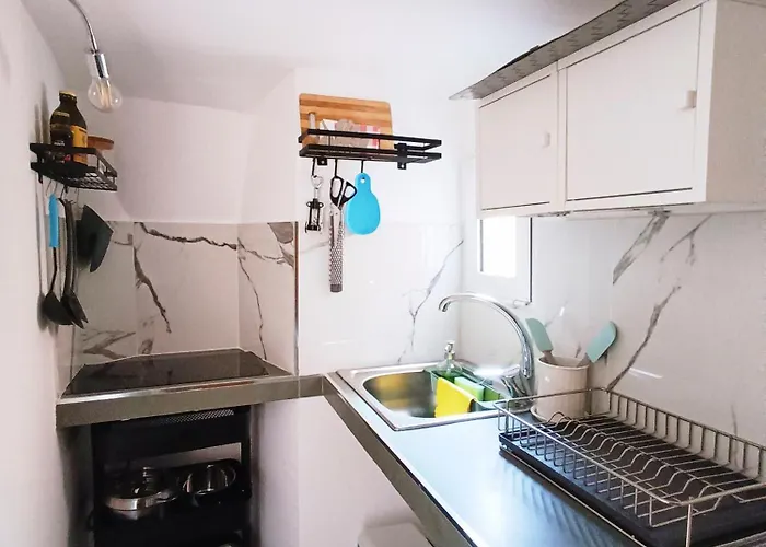 Mini Con Balcone A Piazza Del Popolo Апартаменты