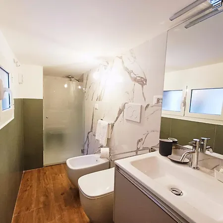 דירה Mini Con Balcone A Piazza Del Popolo רומא